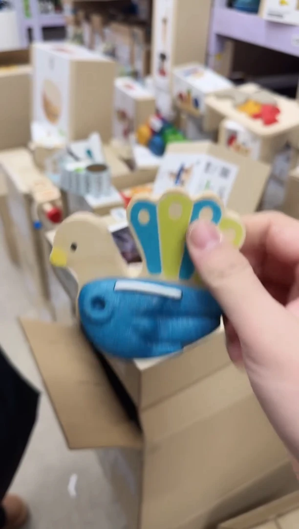 6432 toys  孔雀敲敲琴