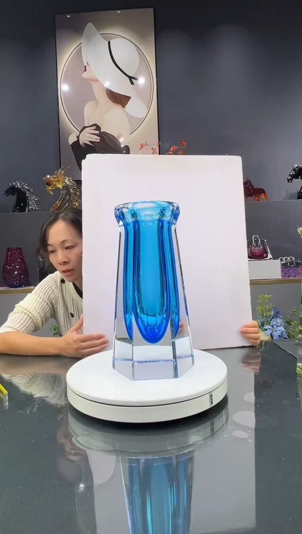 琉璃 水晶琉璃花瓶1个