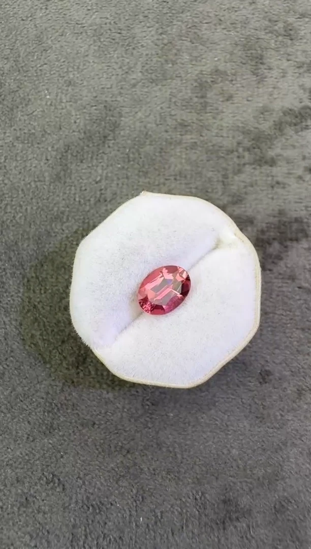 未镶嵌珠宝半成品碧玺1.02ct