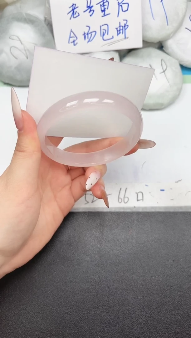 未镶嵌手镯石英质玉A40/6364