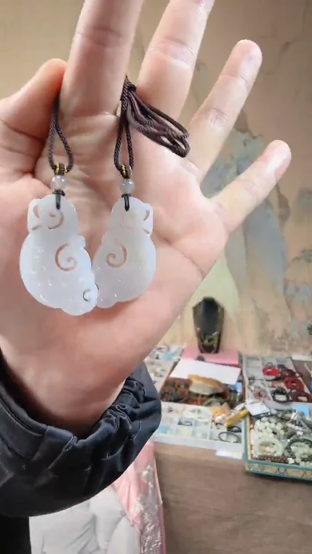 【闪购商品】和田玉颈饰未镶嵌.