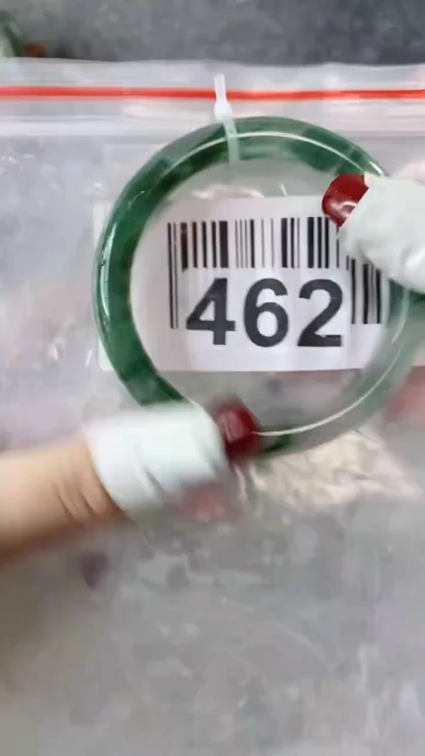 【闪购商品】石英质玉手镯未镶嵌58+462