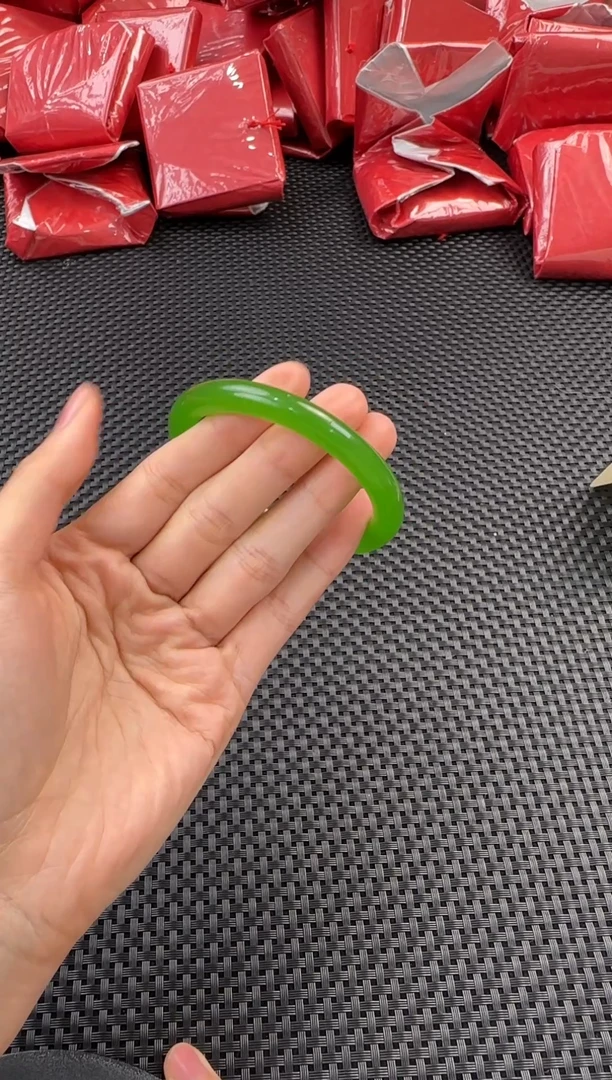 未镶嵌手镯石英质玉圈口53