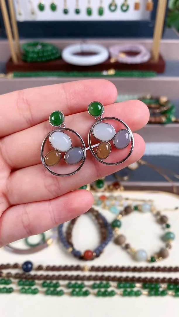 银S925镶嵌和田玉耳饰1