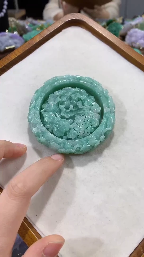 未镶嵌手镯翡翠套镯53