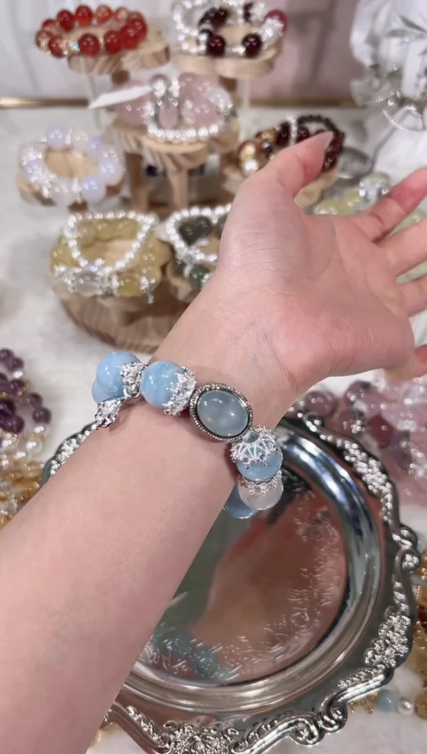 【闪购商品】水晶手链未镶嵌天然水晶默认微瑕 多样性发货发其一