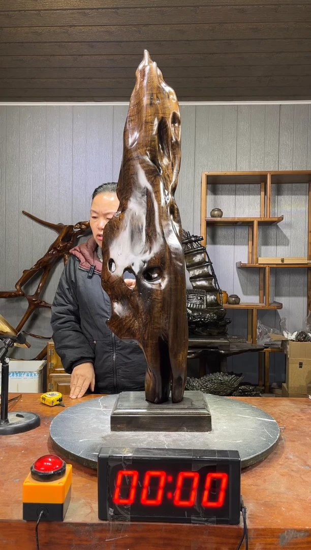 金丝楠用****2阴沉木随型摆件