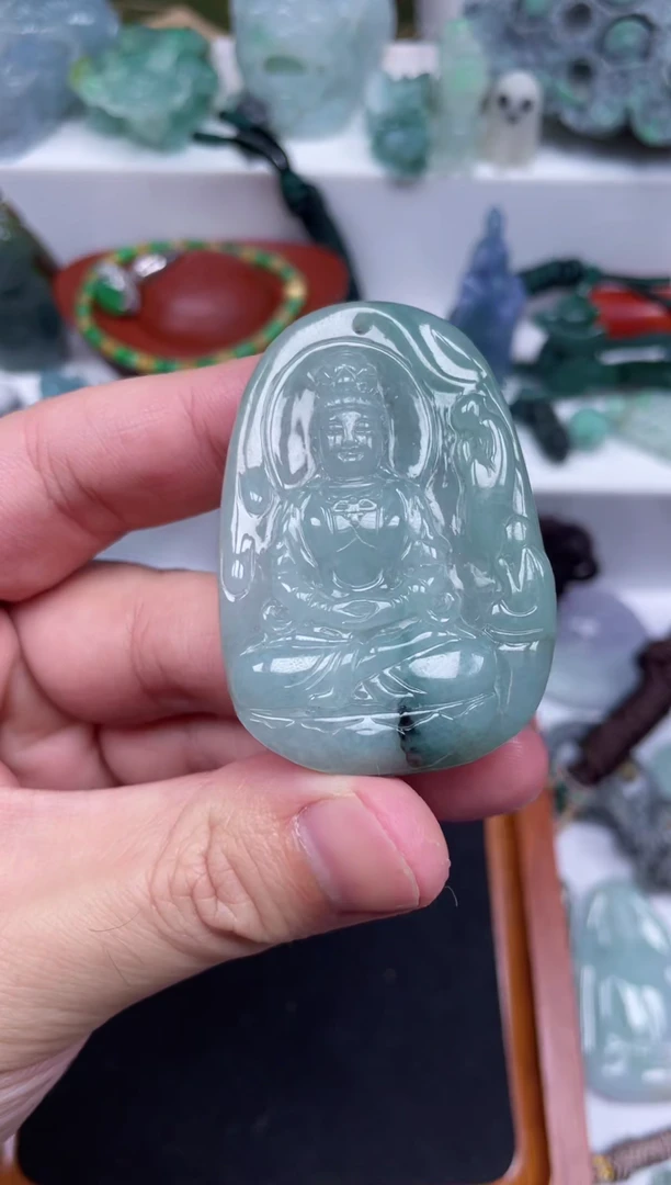 【闪购商品】翡翠颈饰未镶嵌牌子