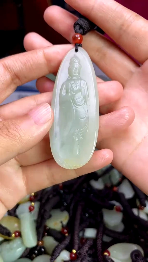 未镶嵌和田玉挂件1