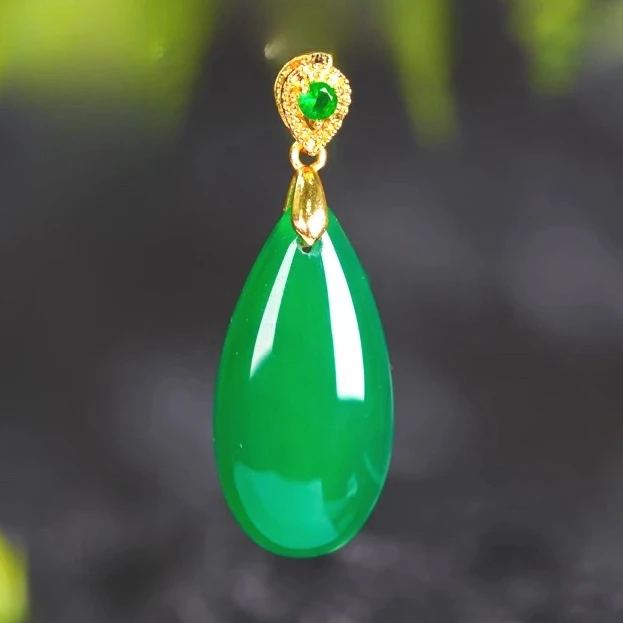 【小满】（15号）满的全绿水滴吊坠玉髓玉中精髓多样性一件发货
