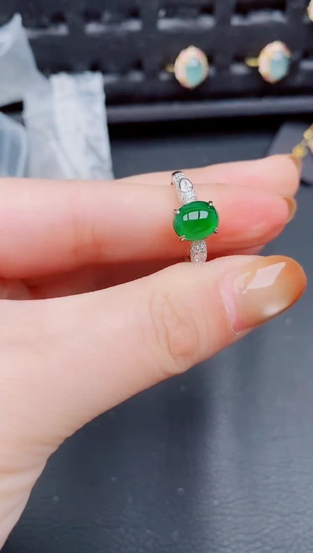 【闪购商品】翡翠戒指银S925镶嵌天然a货翡翠1004