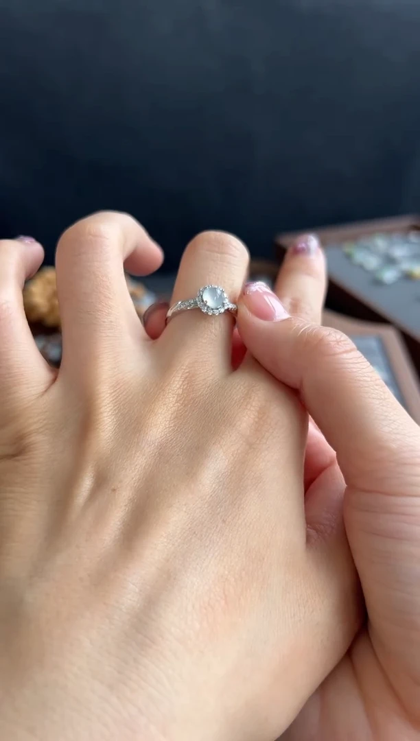 银S925镶嵌戒指翡翠228买断