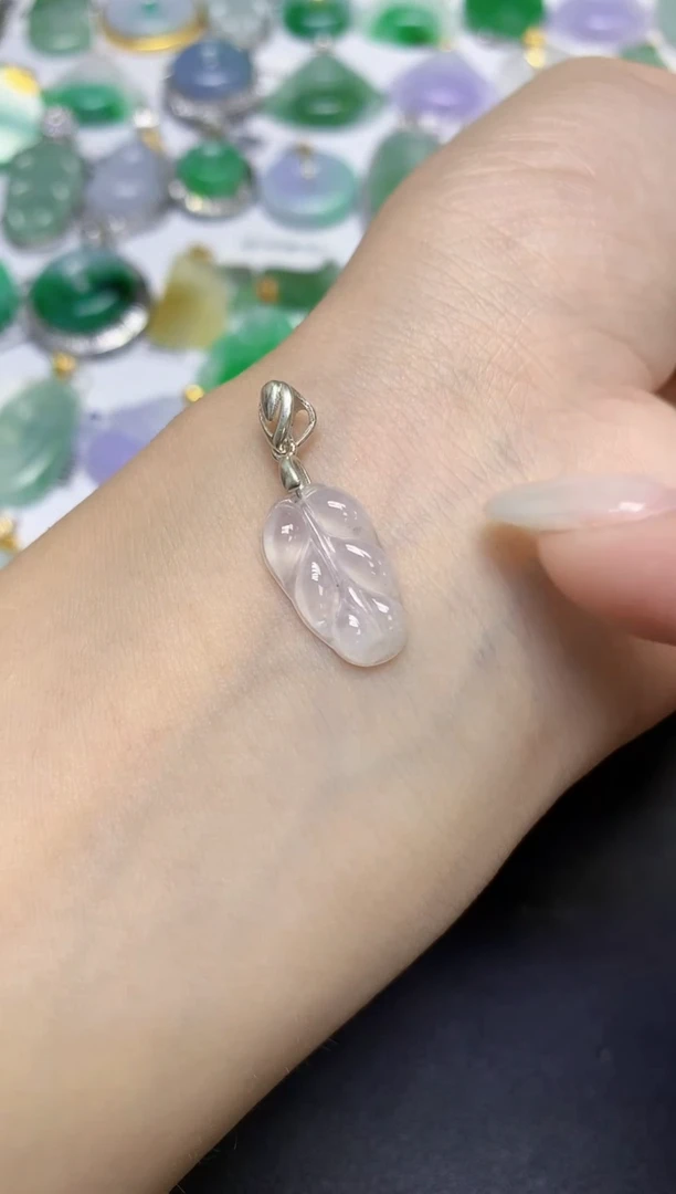 颈饰未镶嵌翡翠天然缅甸翡翠A货百元以上9元证书费自理