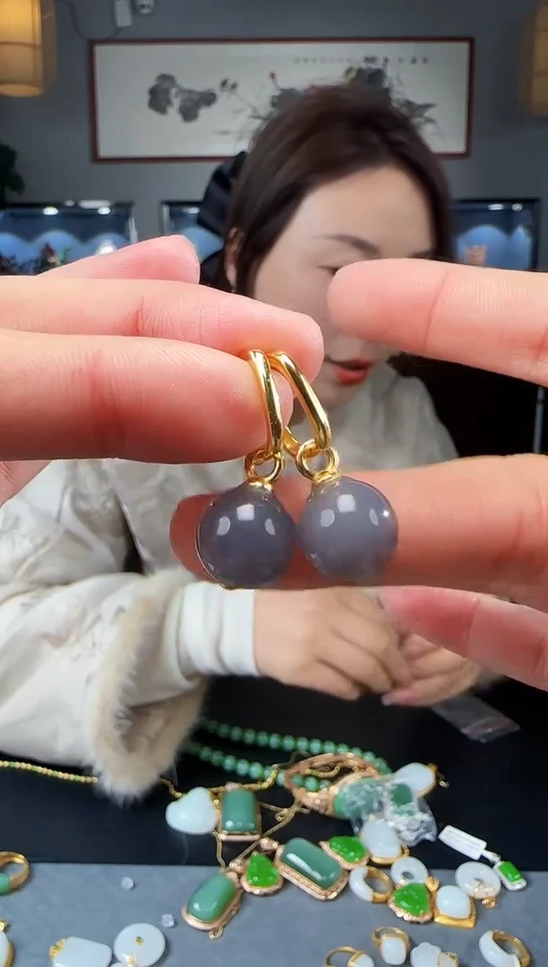 【闪购商品】和田玉耳钉银S925镶嵌14