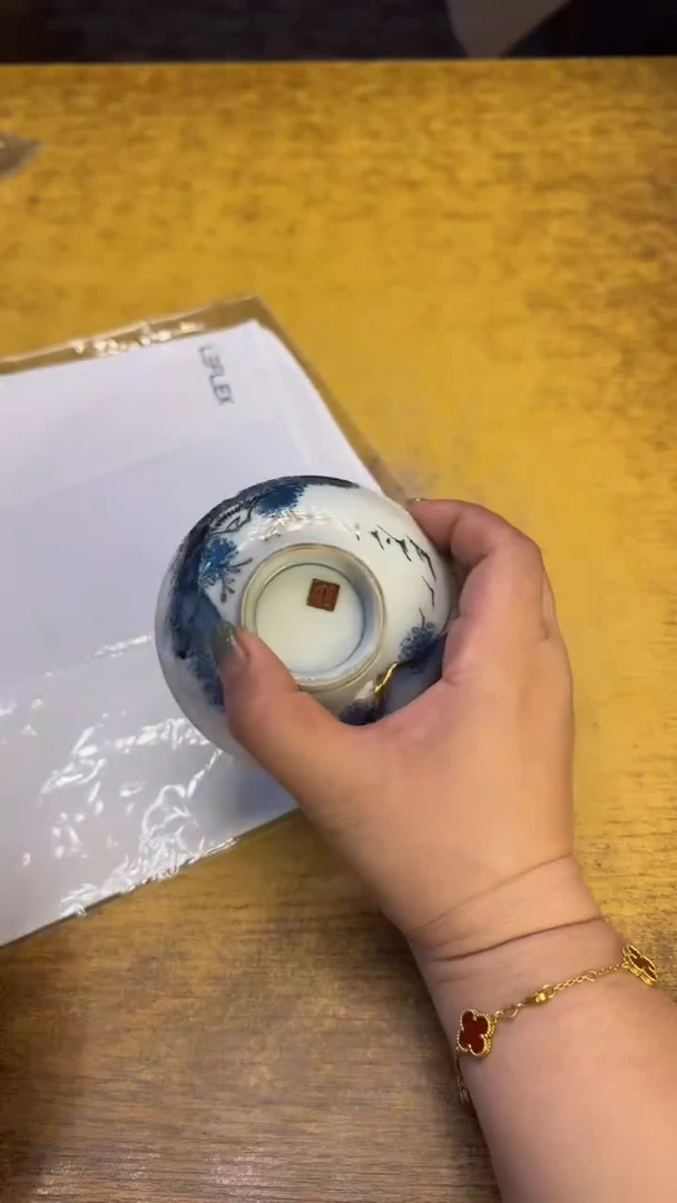 瓷器瓷瑕疵老破破53面罩白碗