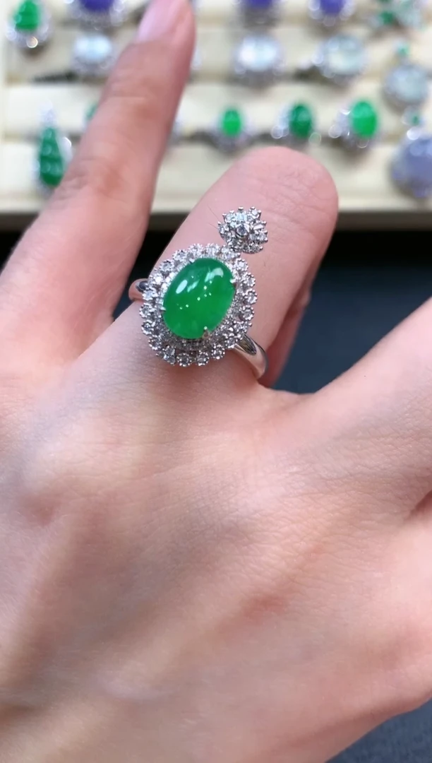 【闪购商品】翡翠戒指18K金镶嵌b123