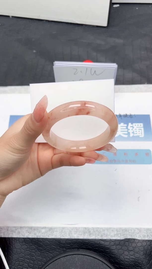 【闪购商品】石英质玉手镯未镶嵌N154-56.4