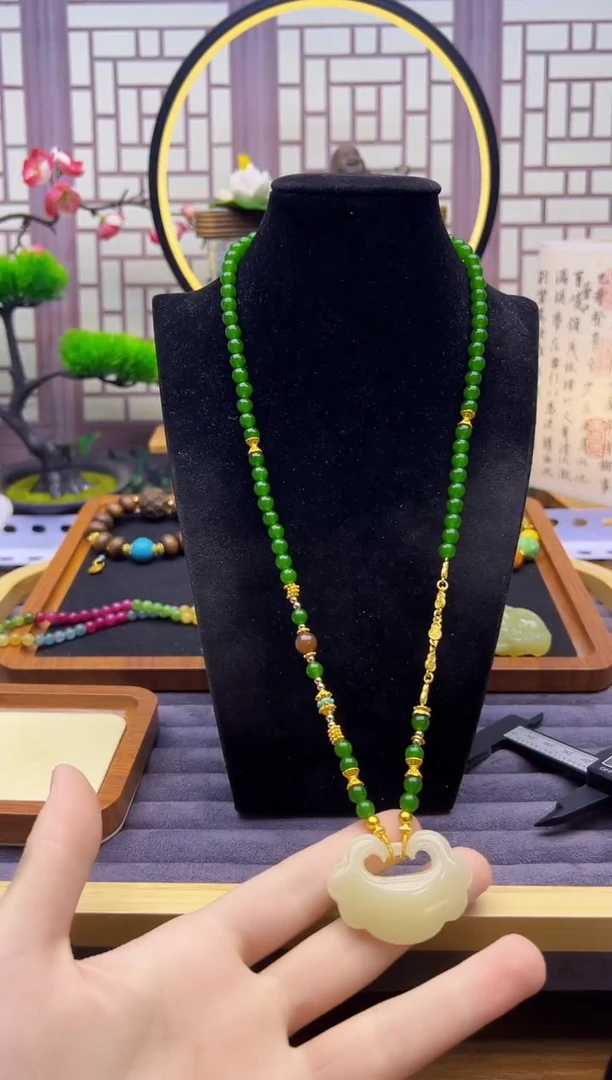 和田玉14K金镶嵌颈饰X81