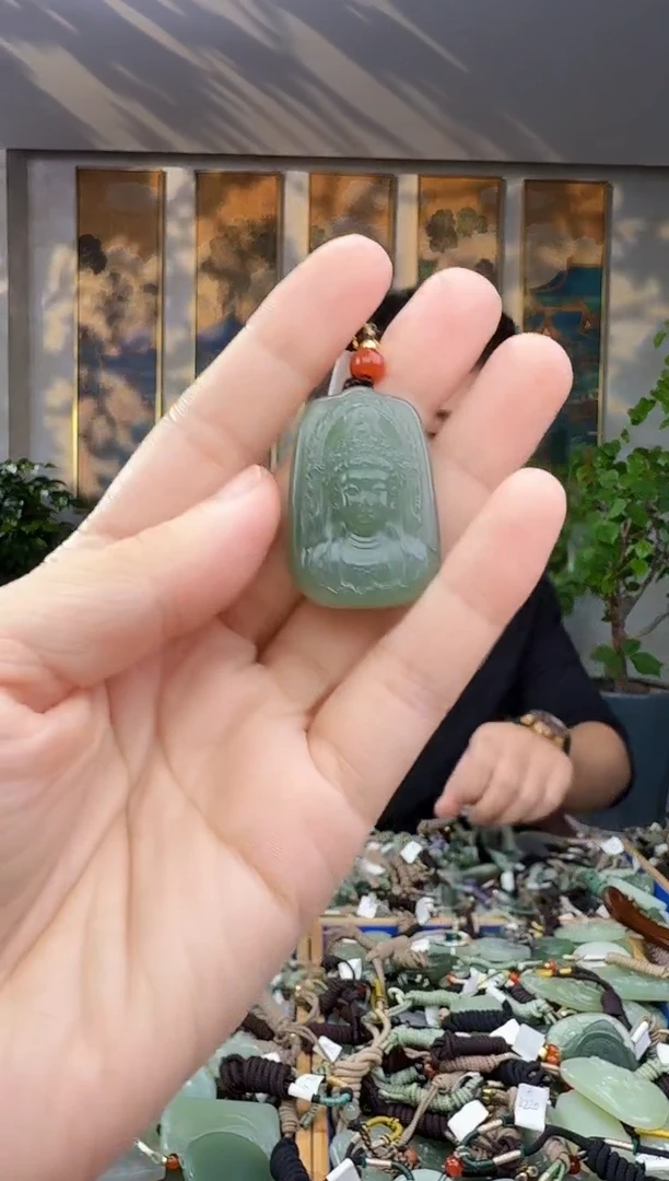 未镶嵌和田玉挂件拍一发一