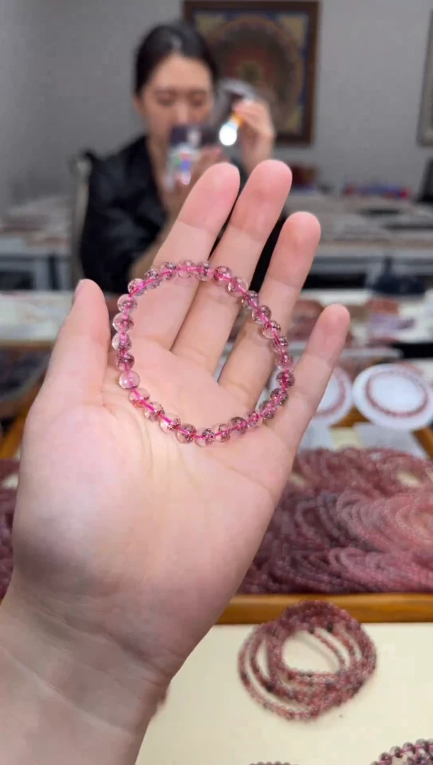 未镶嵌手串水晶透体彼岸花金草莓7mm 多样性发一