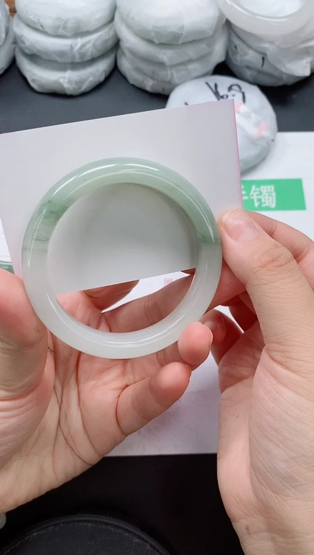 未镶嵌手镯石英质玉07/56-57