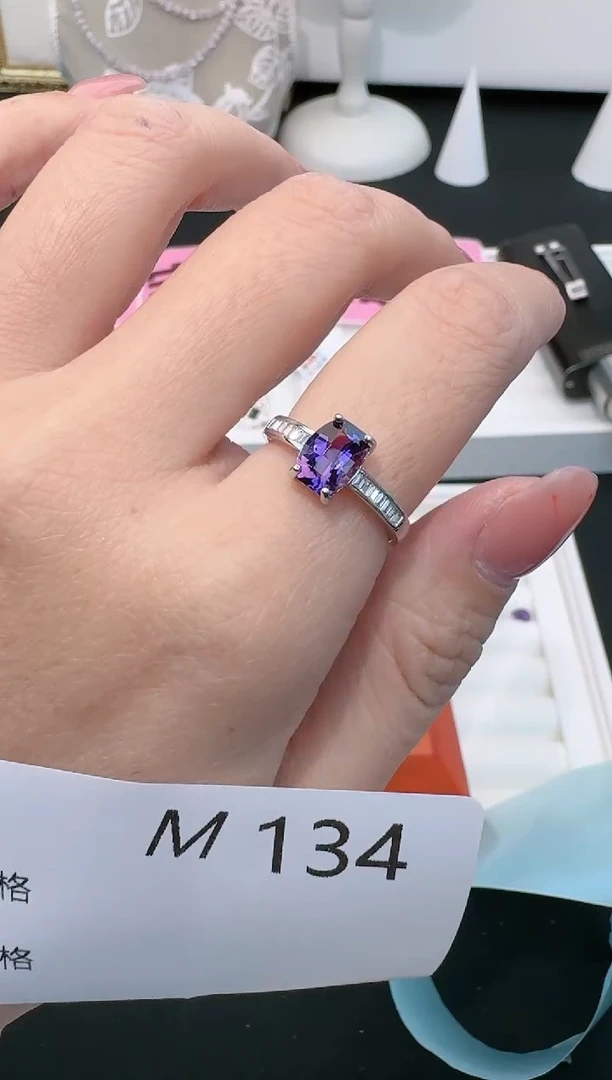 【闪购商品】水晶戒指银S925镶嵌多样性发一M134