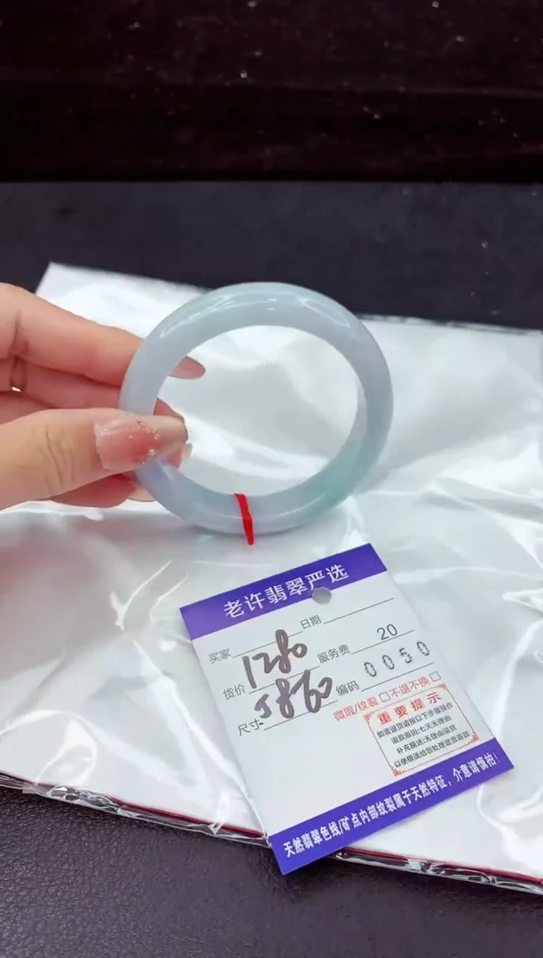 翡翠手镯未镶嵌1111111111