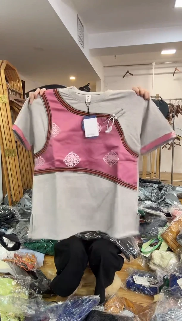 半袖 L  150斤以里