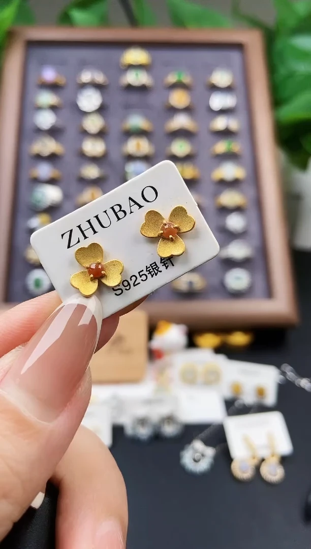 银S925镶嵌翡翠耳饰21
