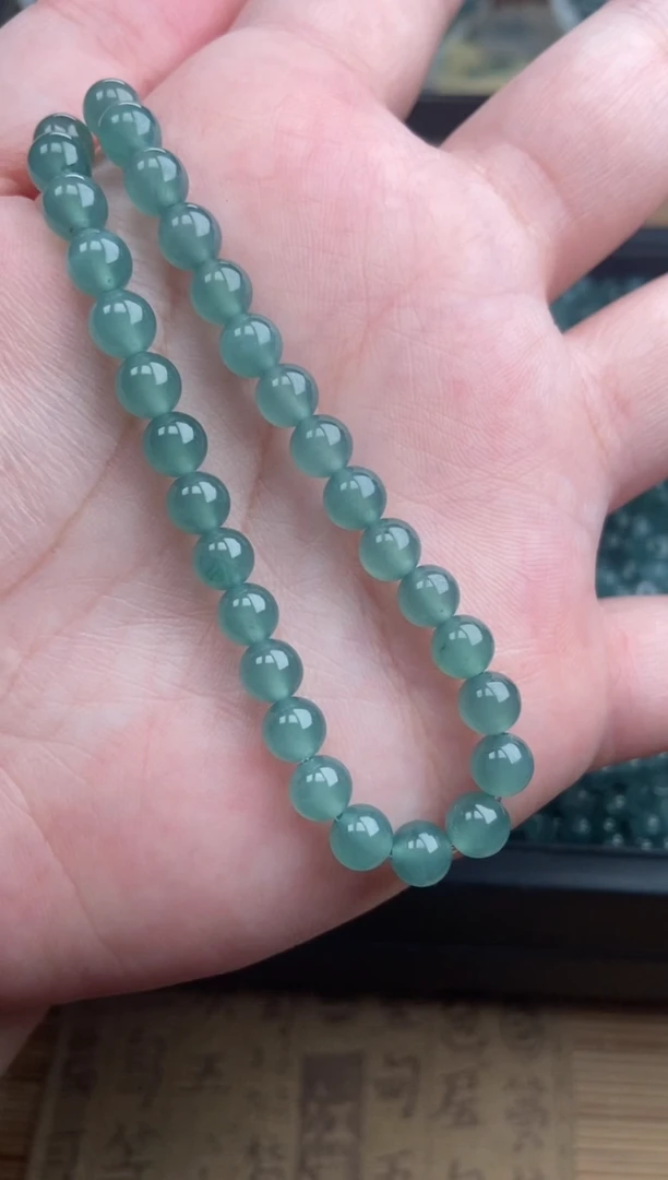 【闪购商品】翡翠手链未镶嵌多样性发货30颗卡6