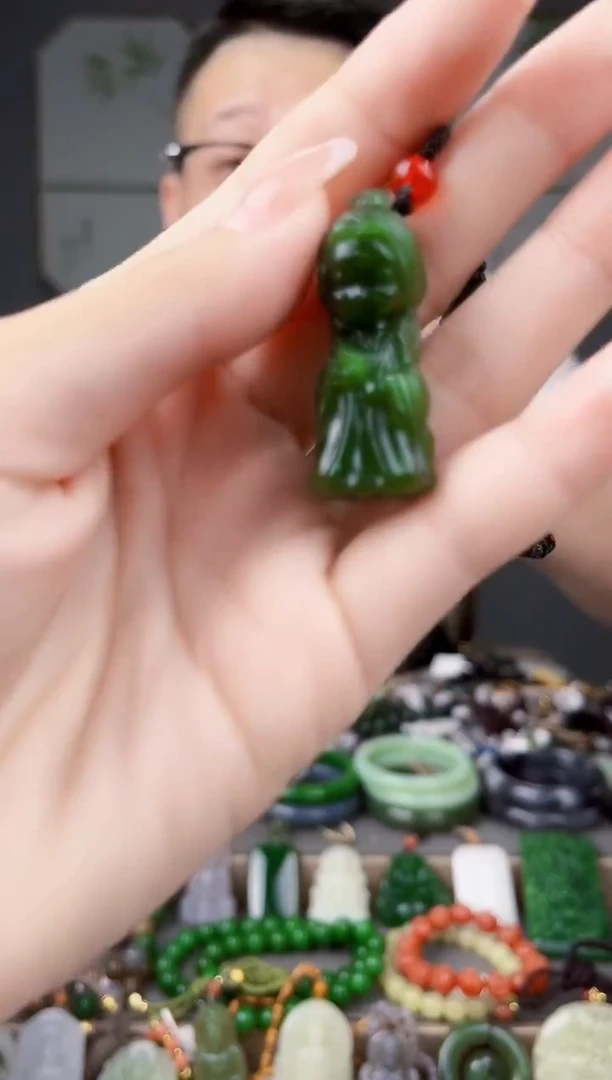 颈饰未镶嵌和田玉多样性发货拍一单发一个