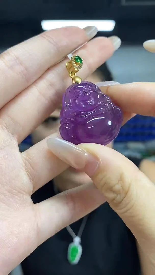 颈饰未镶嵌翡翠多样性发其一颜色微差
