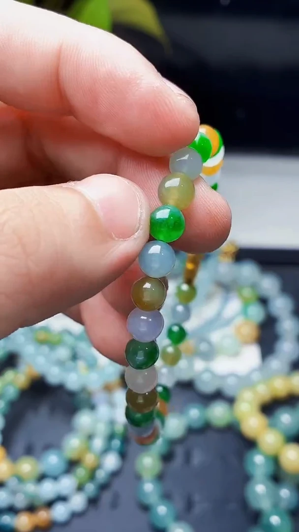 未镶嵌定制翡翠岁***?毛货需精细抛光拍一发一（多样性发货）