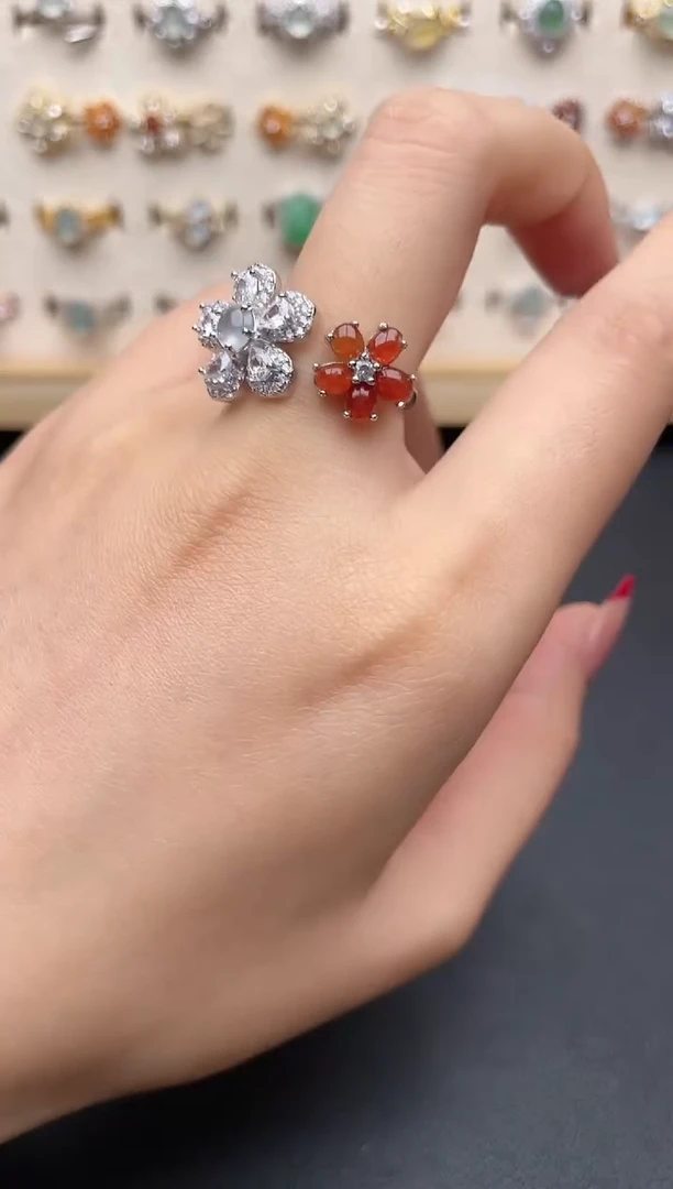 【闪购商品】翡翠戒指银S925镶嵌一物一证一礼盒