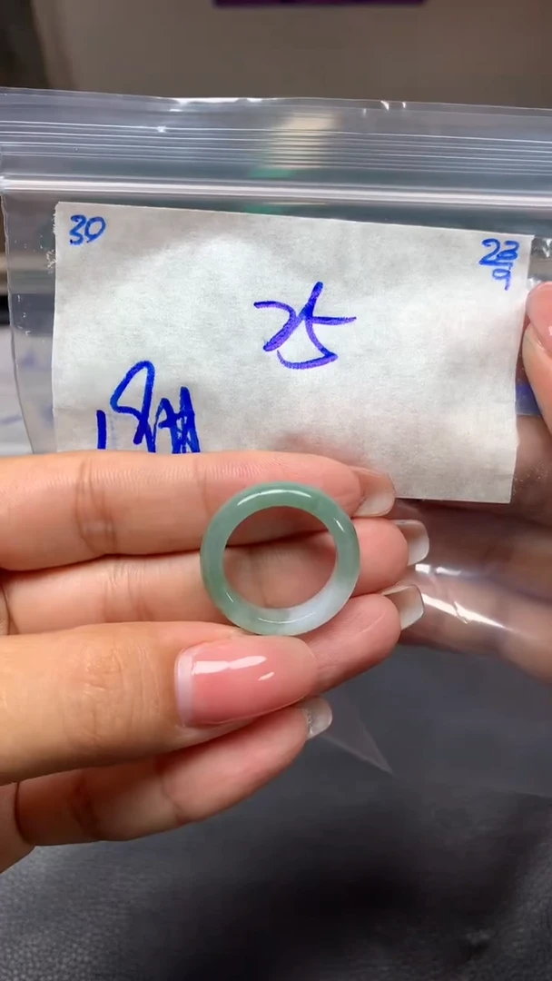 未镶嵌定制翡翠30毛货需精细抛光挂件多样性拍一发一
