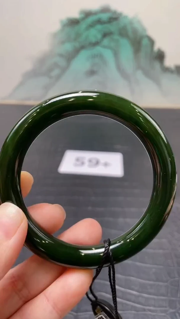 未镶嵌手镯和田玉（碧玉）优*59+