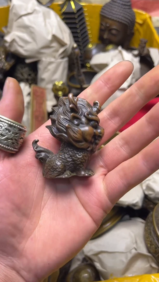 精美铜器，点击下单