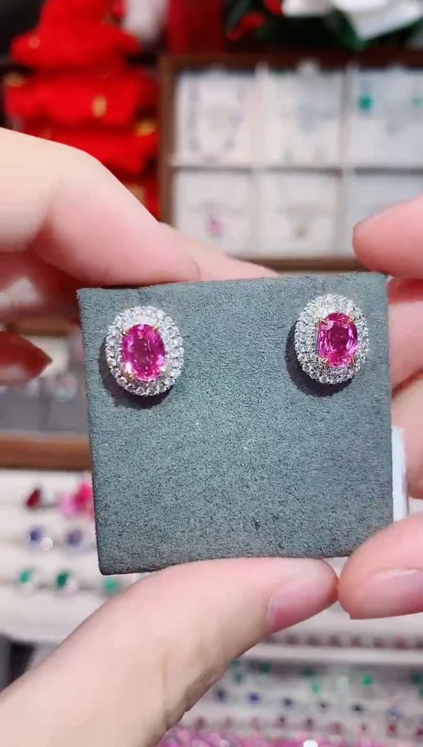 耳饰彩色蓝宝石18K金镶嵌1.84ct/天然宝石/七天无理由