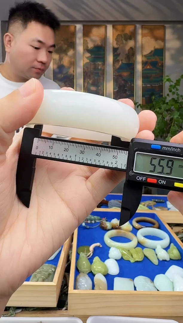 未镶嵌和田玉挂件拍一发一