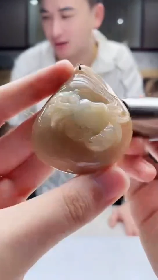 翡翠未镶嵌吊坠(不含链)68