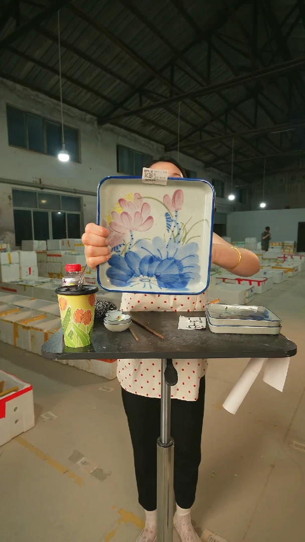 陶瓷景德镇高温釉下手绘陶瓷