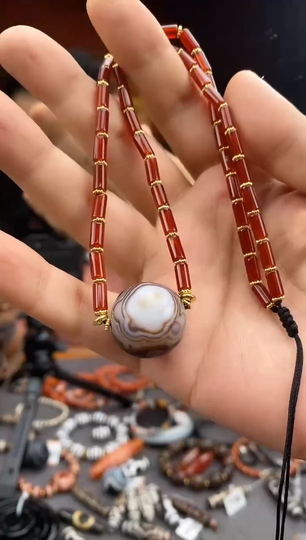 玛瑙/玉髓颈饰未镶嵌-1023 -48 全手工珠 尺寸形状多样性发