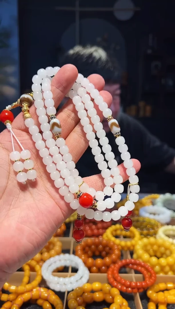 未镶嵌手链和田玉8+老型108多圈