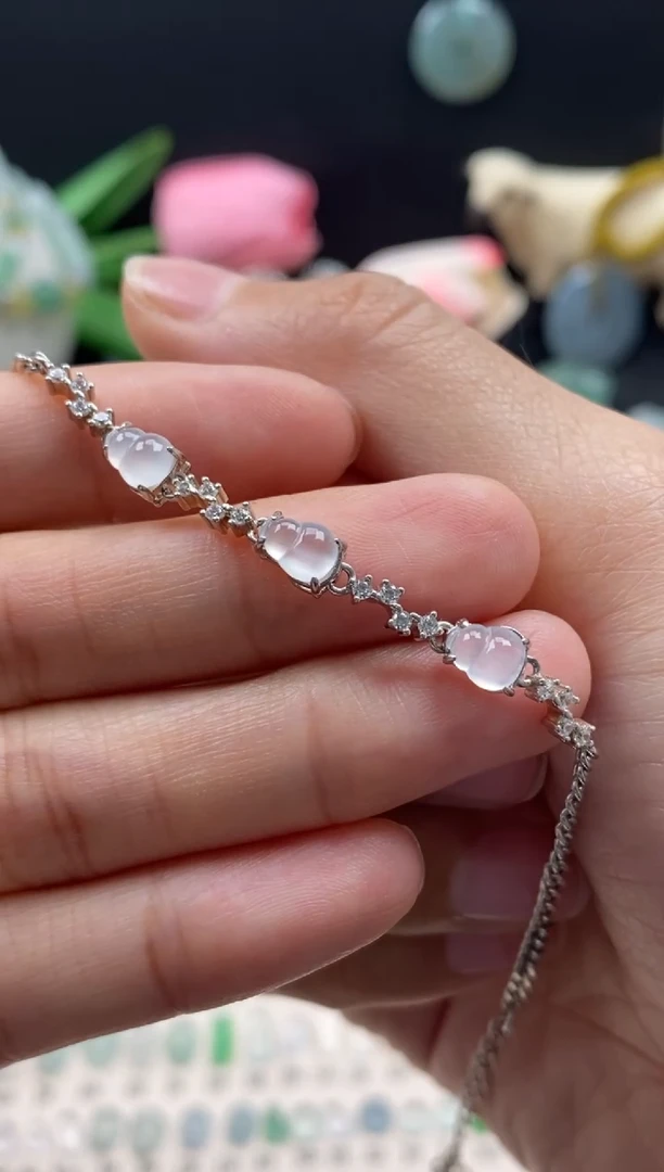 【闪购商品】翡翠手链银S925镶嵌翡翠白冰葫芦手链