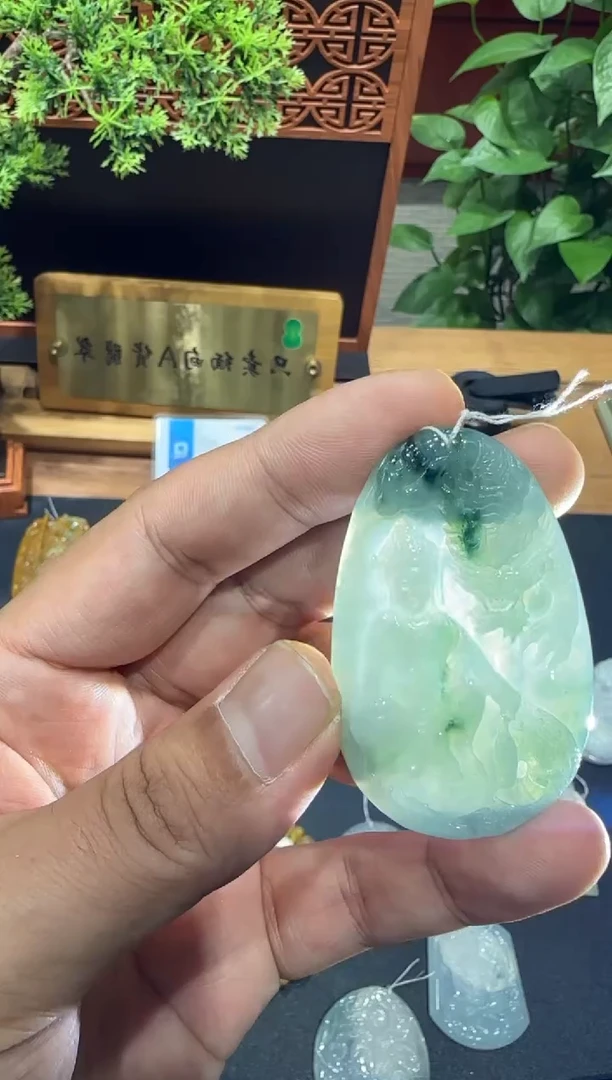 未镶嵌挂件翡翠A货翡翠多样性孤品