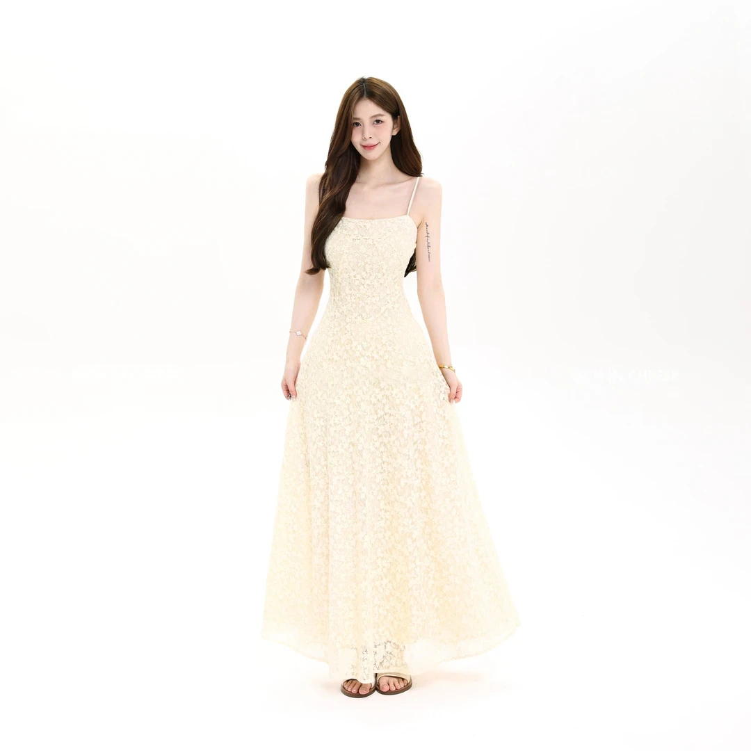 白茉莉 氛围感法式气质温柔风蕾丝吊带连衣裙收腰显瘦长裙