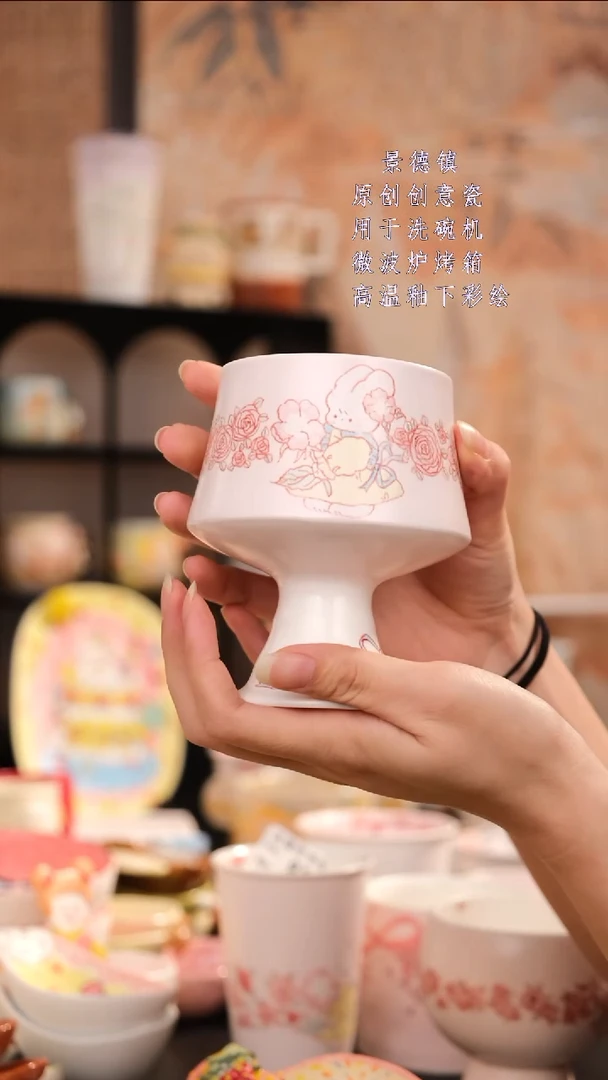 摆件景德镇手工手绘设计师款