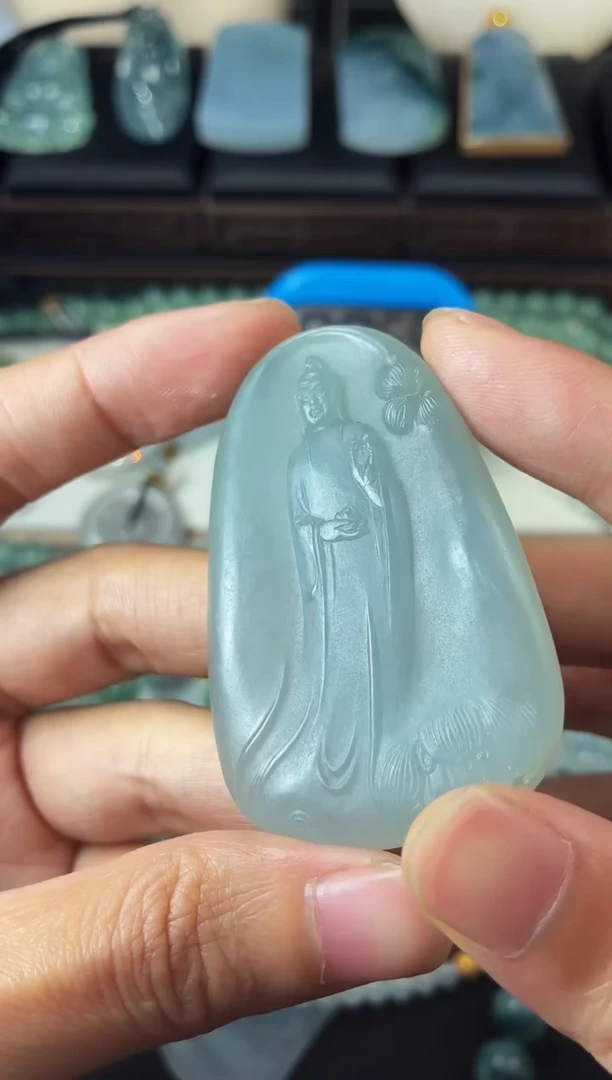 未镶嵌定制翡翠翎S毛货不退不换