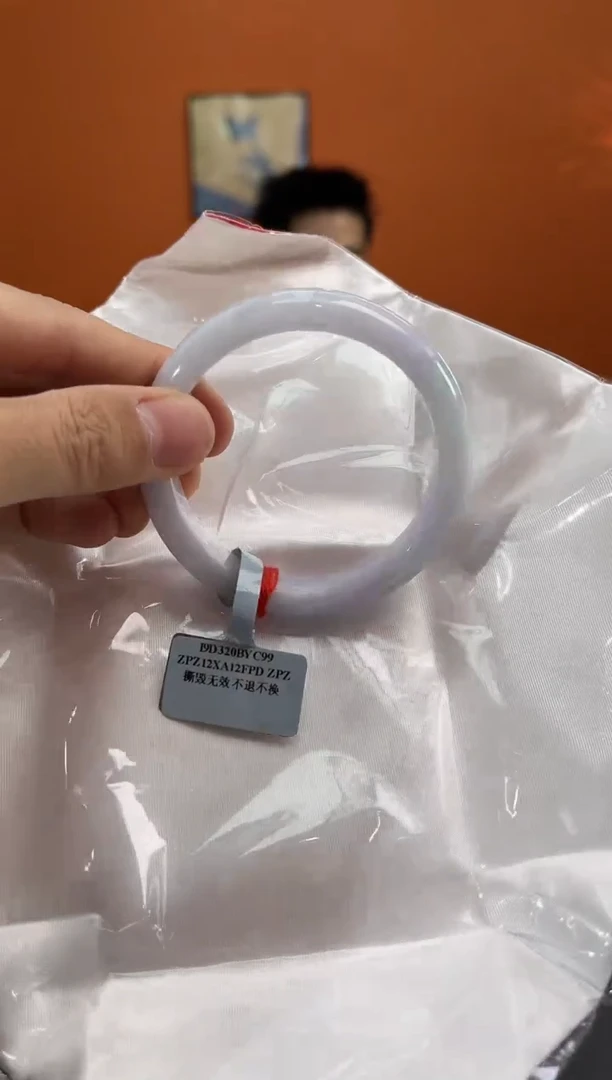 未镶嵌手镯翡翠7