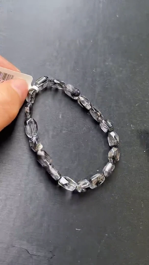 未镶嵌手串水晶黑银钛随形手串  JP57494